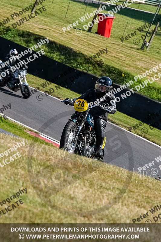 cadwell park;cadwell park photographs;cadwell trackday photographs;enduro digital images;event digital images;eventdigitalimages;peter wileman photography;racing digital images;trackday digital images;trackday photos